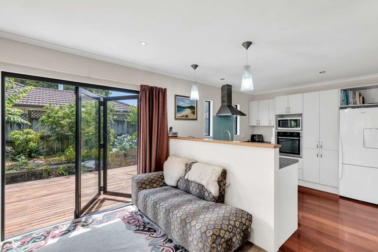 Photo of property in 104a Awaroa Road, Helensville, 0800