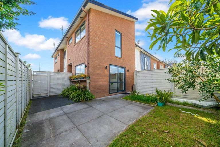 Photo of property in 56 Te Napi Drive, Takanini, 2112