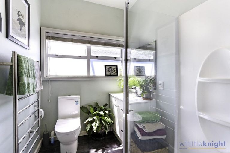 Photo of property in 17 Cranford Street, St Albans, Christchurch, 8014