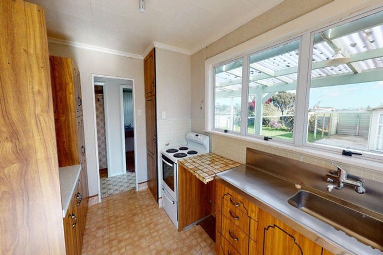 Photo of property in 20 Esk Street, Roslyn, Palmerston North, 4414