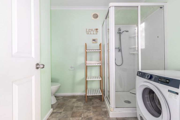 Photo of property in 137 Cambridge Street, Levin, 5510