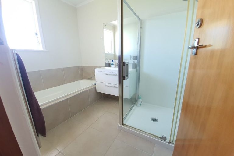 Photo of property in 19 Prangley Avenue, Mangere, Auckland, 2022