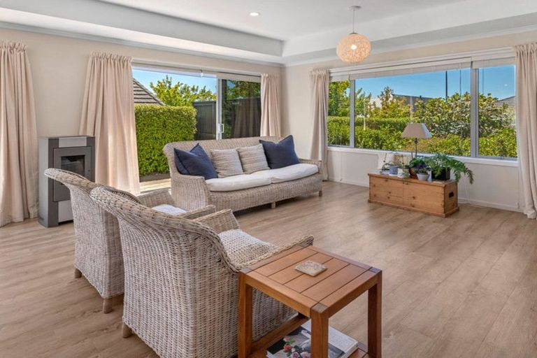 Photo of property in 40 Marino Grove, Richmond, 7020