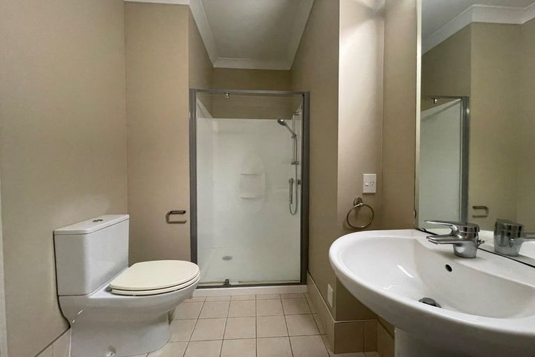 Photo of property in 12/44 Carlos Drive, Flat Bush, Auckland, 2016