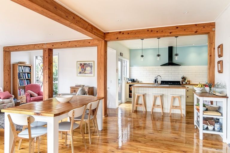 Photo of property in 241 Queen Victoria Street, Motueka, 7120