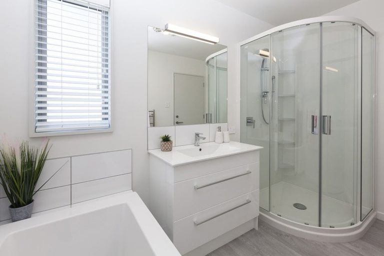Photo of property in 5 Kingsbridge West, Burwood, Christchurch, 8083