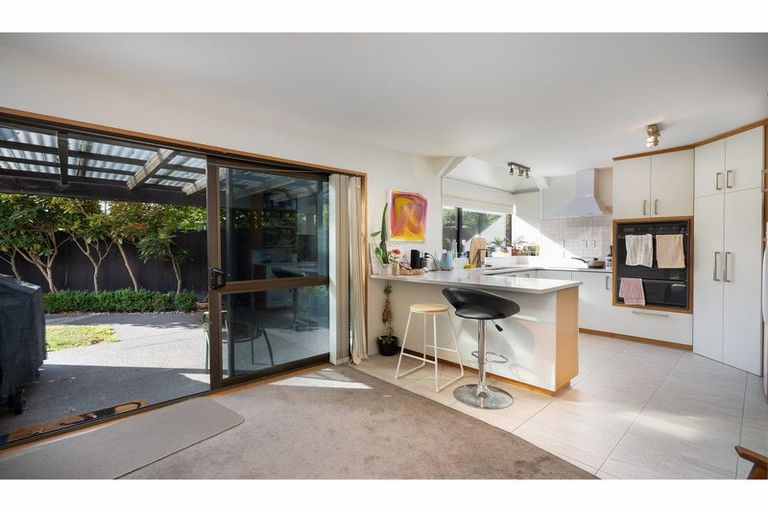 Photo of property in 161 Cashmere Road, Hoon Hay, Christchurch, 8025