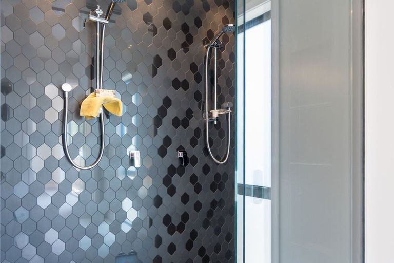 Photo of property in 16 Ledger Road, Atawhai, Nelson, 7010