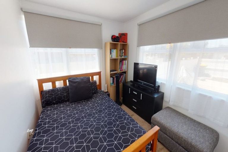 Photo of property in 110 Manuroa Road, Takanini, 2112