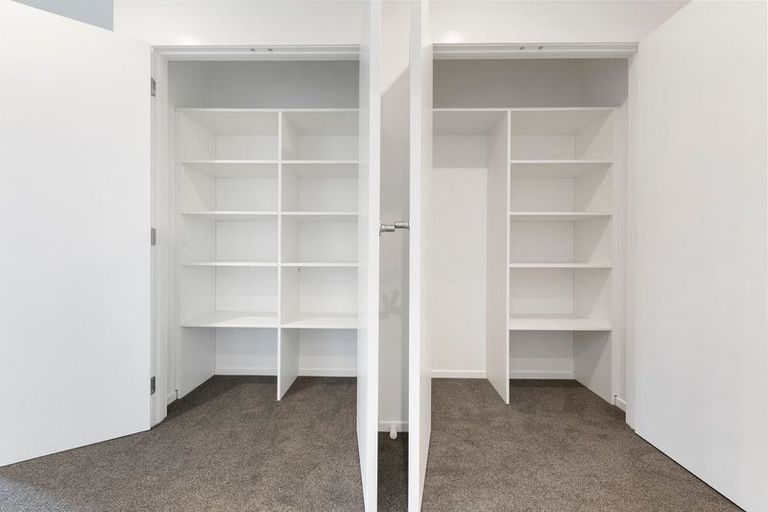 Photo of property in 30c Russell Road, Manurewa, Auckland, 2102