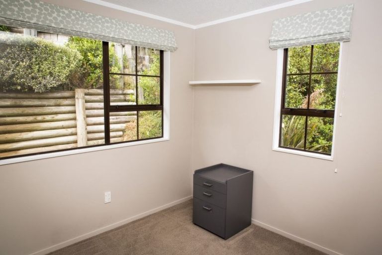 Photo of property in 4 Otonga Way, Churton Park, Wellington, 6037