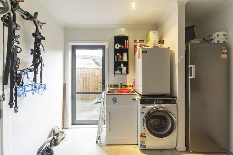 Photo of property in 9/3 Korimako Street, Frankton, Hamilton, 3204