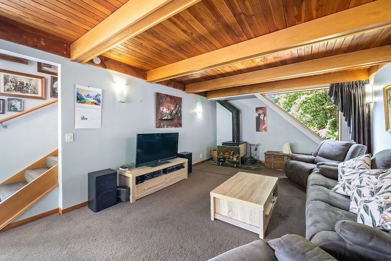 Photo of property in 49 Goldfield Heights, Queenstown, 9300
