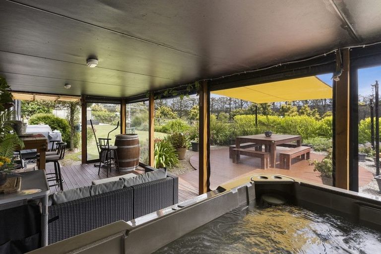 Photo of property in 728 No 1 Road, Te Puke, 3182