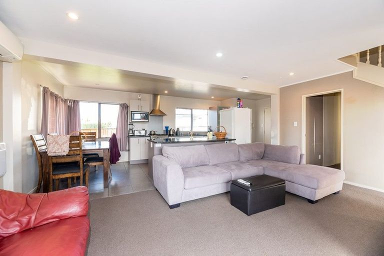 Photo of property in 4 Harvest Drive, Henderson, Auckland, 0612