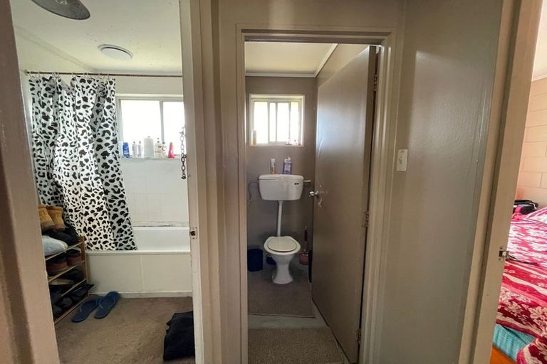 Photo of property in 18 Leith Court, Papatoetoe, Auckland, 2104