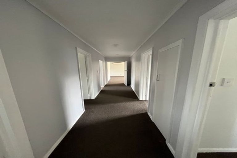 Photo of property in 23 Kaipara Portage Road, Riverhead, 0820