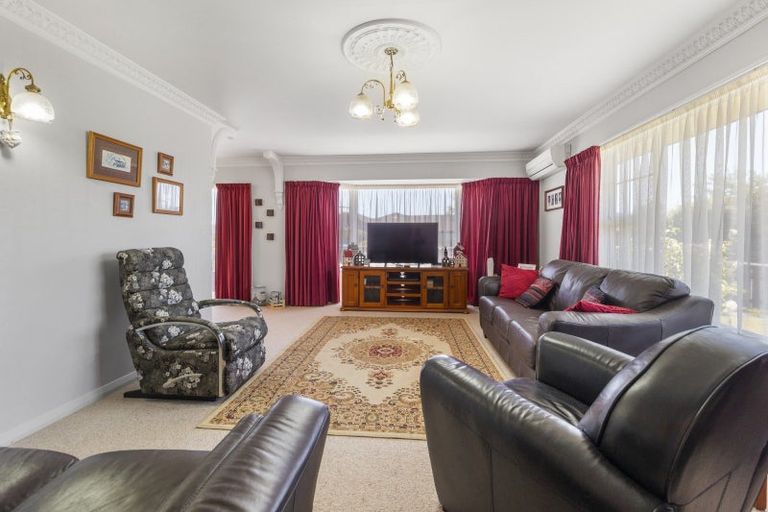 Photo of property in 2 Webb Avenue, Levin, 5510