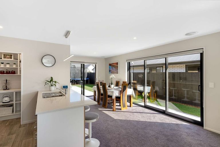 Photo of property in 7 Selfe Crescent, Burwood, Christchurch, 8083