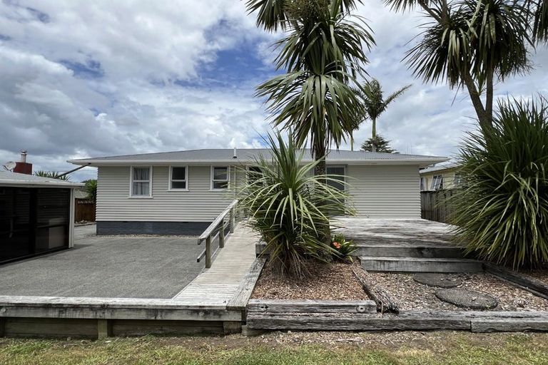 Photo of property in 9 Korau Road, Tikipunga, Whangarei, 0112