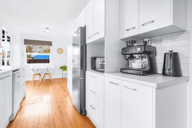 Photo of property in 1 Kelvin Place, Hamilton East, Hamilton, 3216