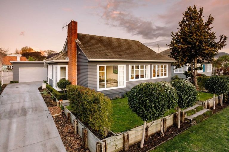 Photo of property in 9 Jellicoe Drive, Hamilton East, Hamilton, 3216