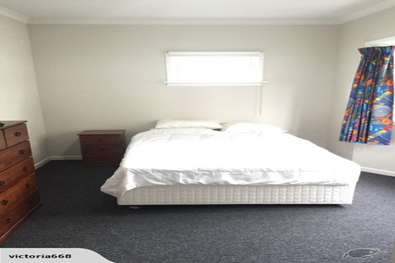 Photo of property in 5 Burrows Avenue, Karori, Wellington, 6012