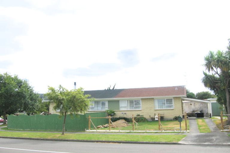 Photo of property in 1 Baltimore Crescent, Totara Park, Upper Hutt, 5018