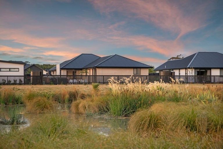 Photo of property in 9 Mills Road, Marshland, Christchurch, 8051