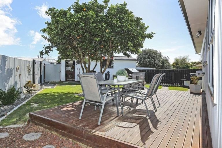 Photo of property in 66 Freyberg Avenue, Tamatea, Napier, 4112