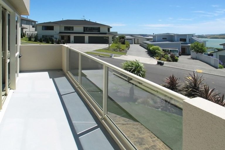 Photo of property in 30 The Masthead, Whitby, Porirua, 5024