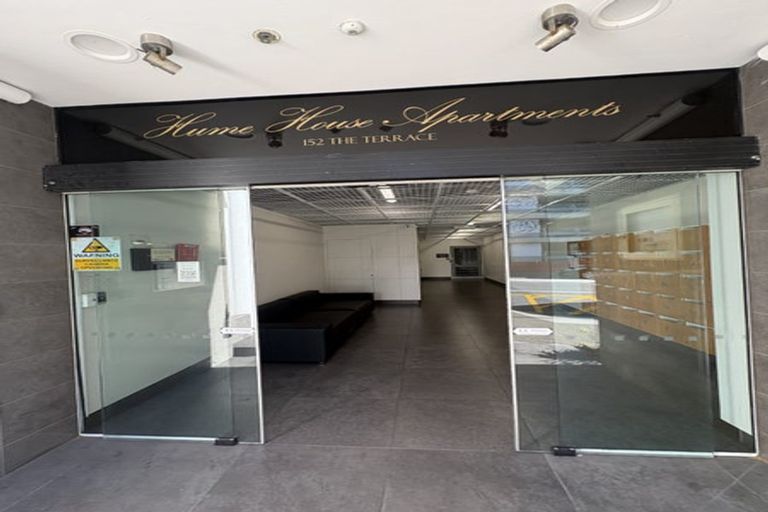 Photo of property in Hume House, 13/152 The Terrace, Wellington Central, Wellington, 6011