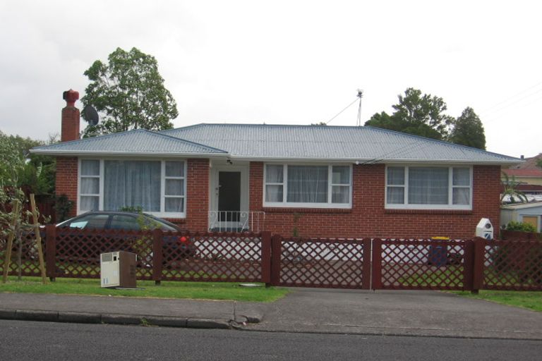 Photo of property in 7 Barbary Avenue, Kelston, Auckland, 0602