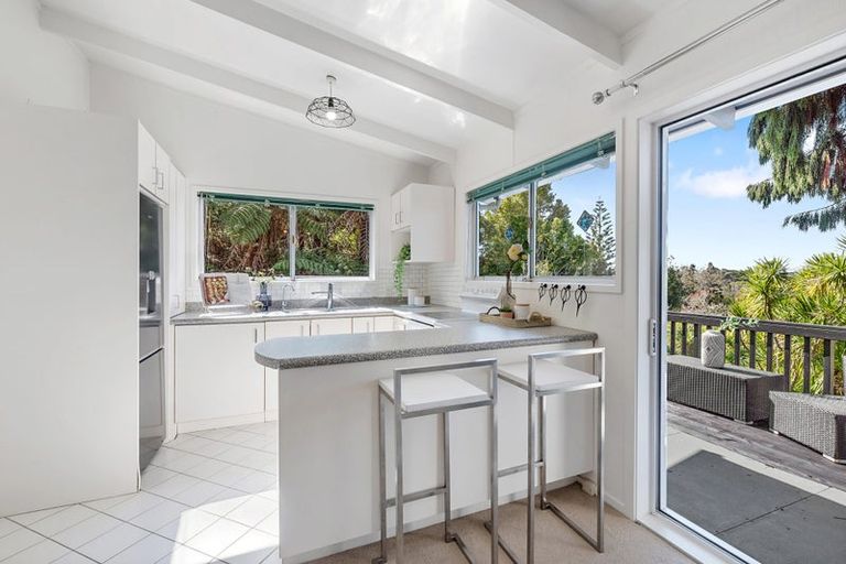 Photo of property in 1/89 Glamorgan Drive, Torbay, Auckland, 0630