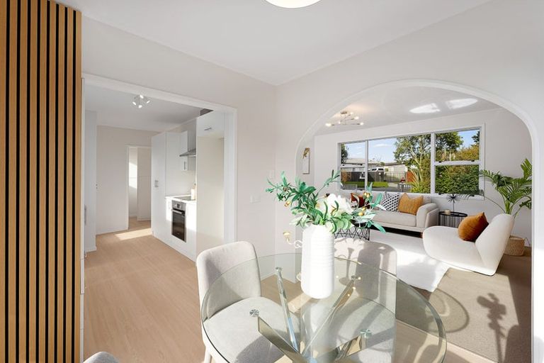 Photo of property in 85 Riverpark Crescent, Henderson, Auckland, 0610