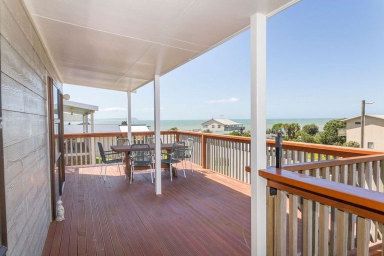Photo of property in 68 Akitio Esplanade, Akitio, Pongaroa, 4991