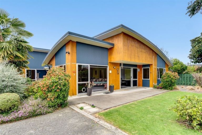 Photo of property in 38a King Street, Taradale, Napier, 4112