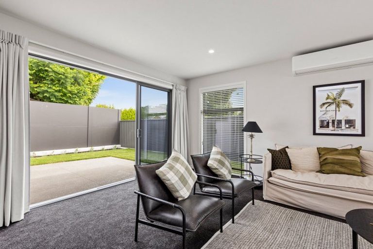 Photo of property in 9 George Yee Place, Taradale, 4112