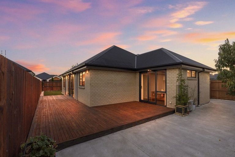 Photo of property in 20 Mckerrow Street, Marshland, Christchurch, 8083