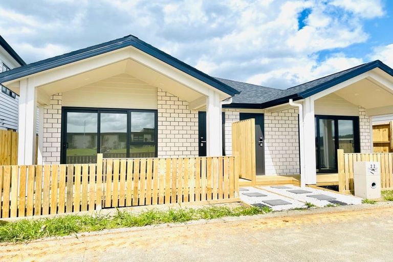 Photo of property in 22 Rorotu Avenue, Karaka, 2113
