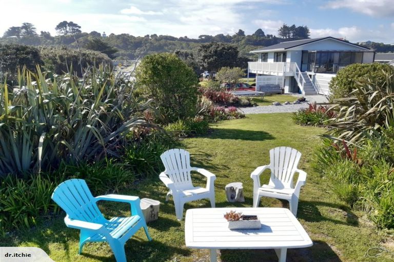 Photo of property in 261 Revell Street, Hokitika, 7810