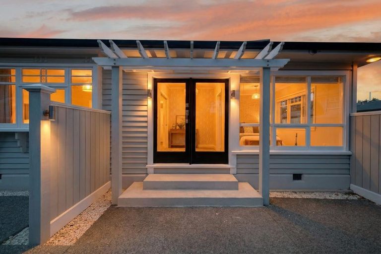 Photo of property in 12 Darley Street, Somerfield, Christchurch, 8024