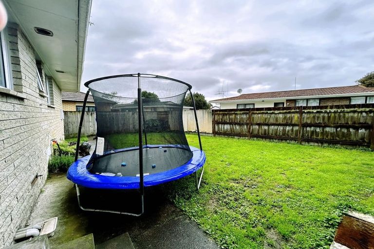 Photo of property in 15 Inverness Avenue, Hamilton East, Hamilton, 3216