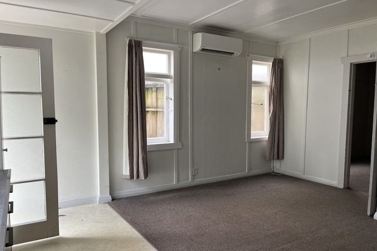 Photo of property in 18 Shoal Bay Road, Devonport, Auckland, 0624