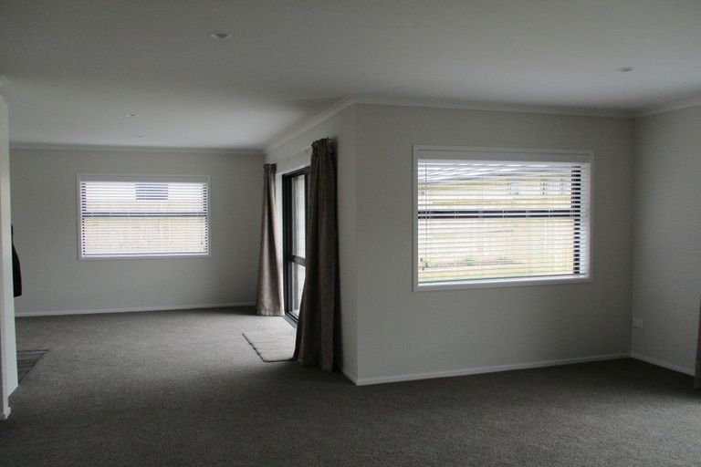 Photo of property in 11 Kahuparere Crescent, Pyes Pa, Tauranga, 3112