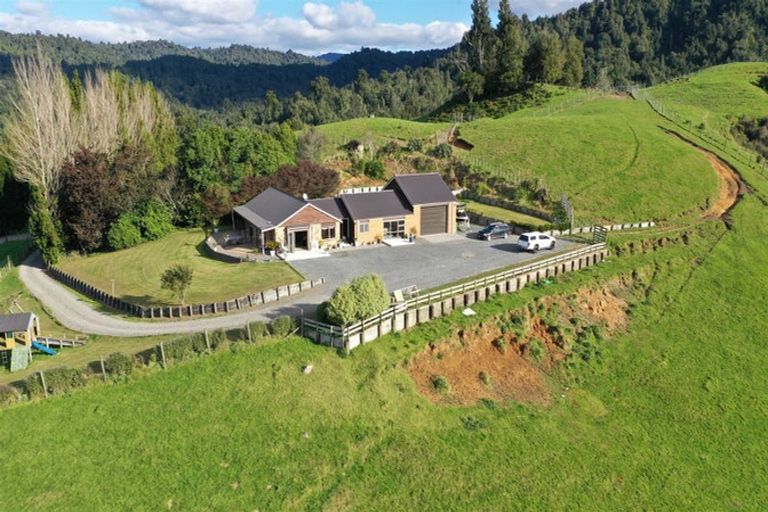Photo of property in 1394 No 3 Road, Te Puke, 3183