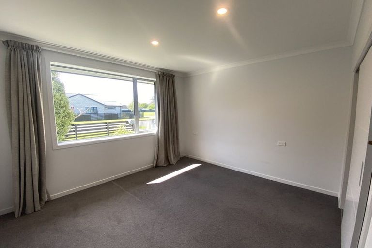 Photo of property in 19 Welsh Road, Winton, 9720