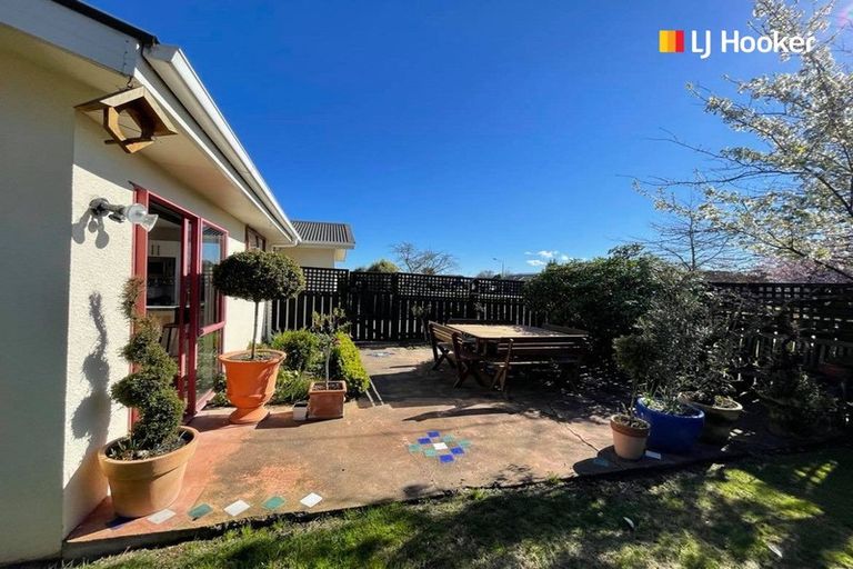 Photo of property in 104 Hagart-alexander Drive, Mosgiel, 9024