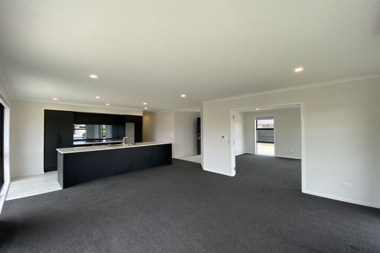 Photo of property in 6 Lucca Crescent, Rolleston, 7615