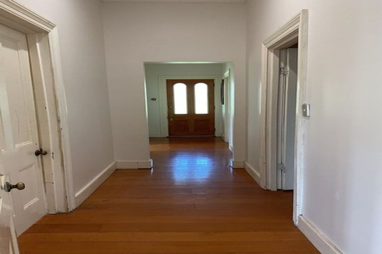 Photo of property in 305 Paparata Road, Bombay, 2675